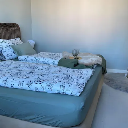 Ferienhaeuschen Gartenblick * Friedrichroda