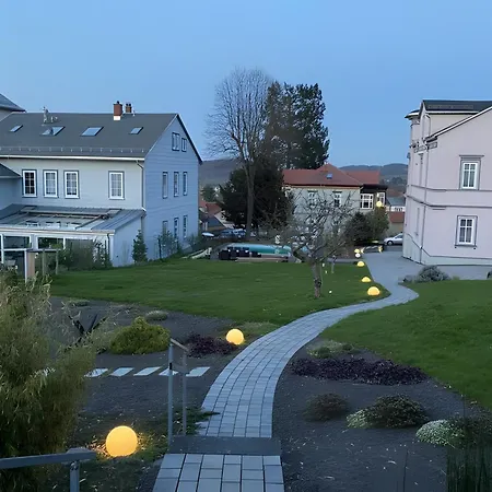 Ferienhaeuschen Gartenblick 度假居 *